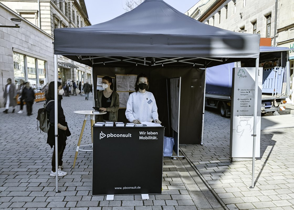 Information stand on the cycling concept in Fürth very well received
